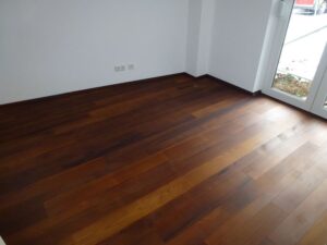 Holzdielen aus Thermobuche geölt